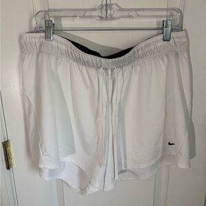 Nike Dri-FIT White Athletic Running Shorts Women’s XL